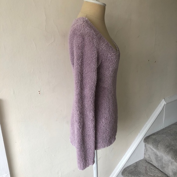 SOLDBarefoot Dreams CozyChic Pullover V-Neck Sweat - Picture 4 of 9